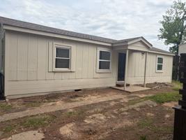 featured image of 5220 Elm St