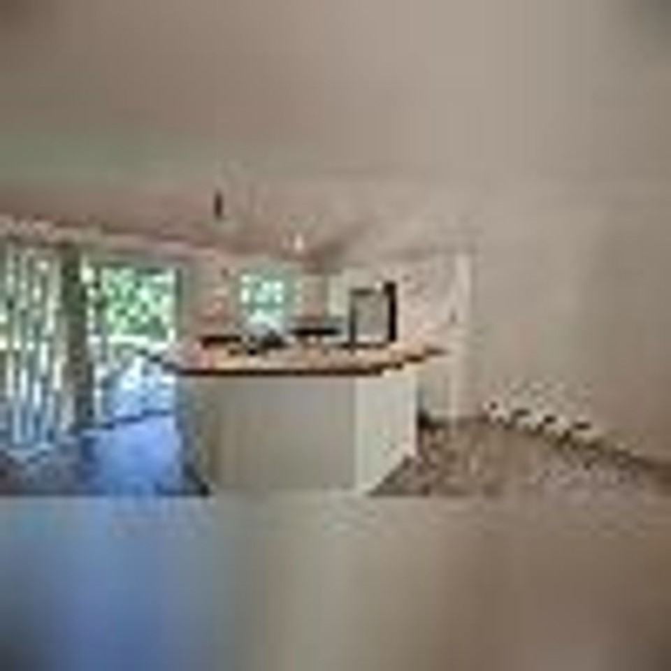 11030 Roseberg Ave S - Photo 7 of 25
