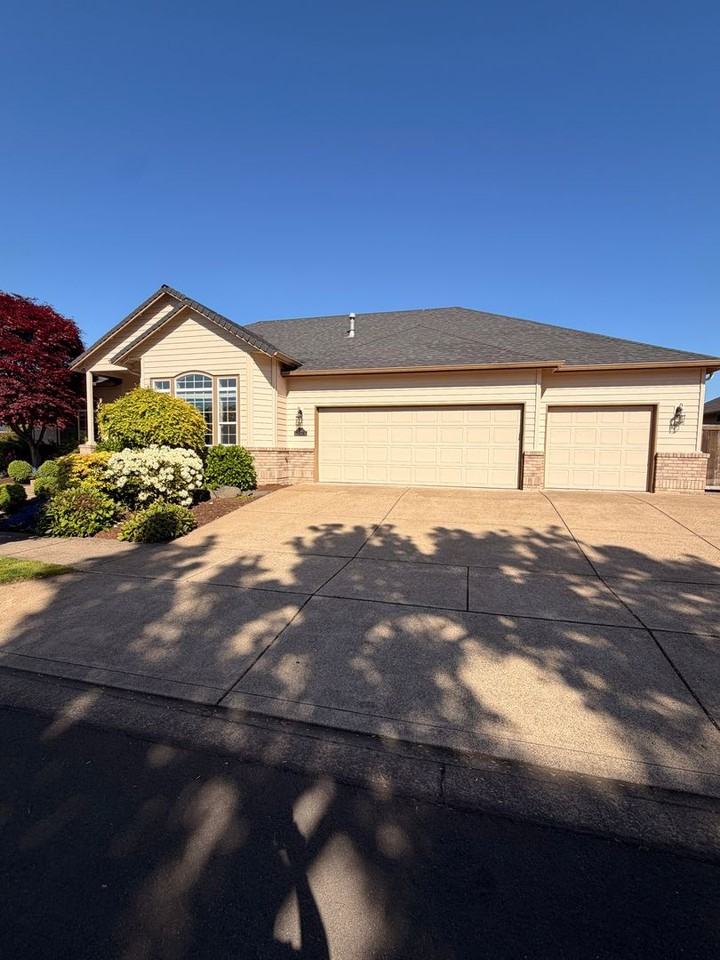 2545 Walnut Ridge Dr - Photo 2 of 50