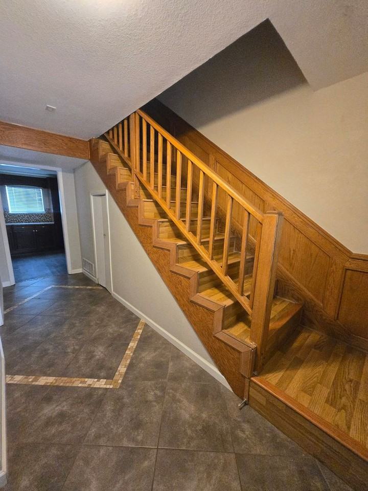 5 La Paloma Pl - Photo 2 of 19