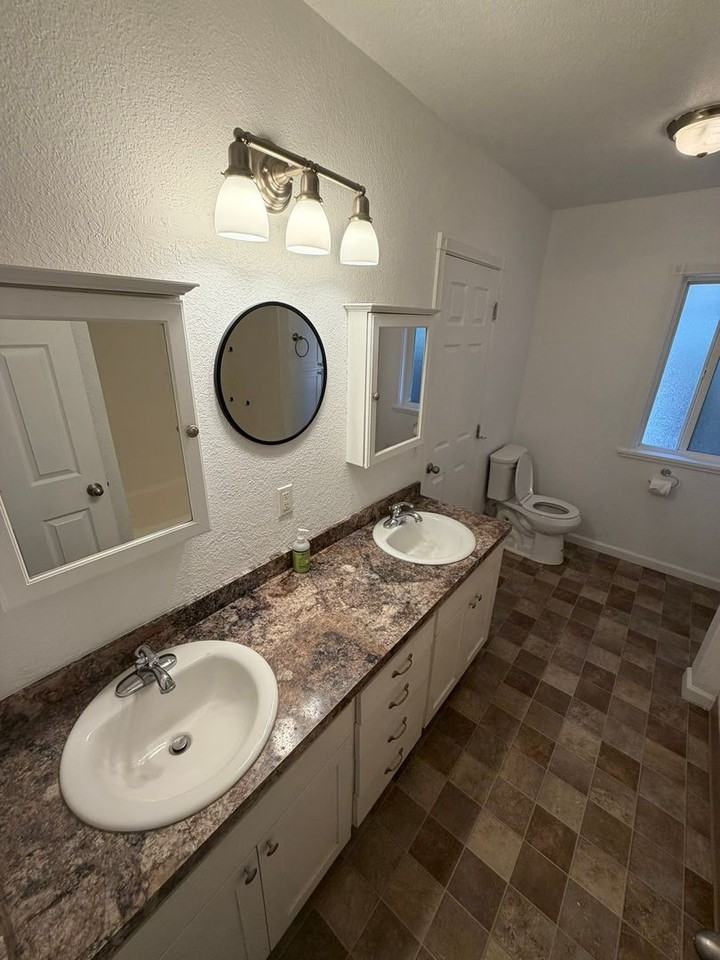 183 E Dodge St - Photo 4 of 28