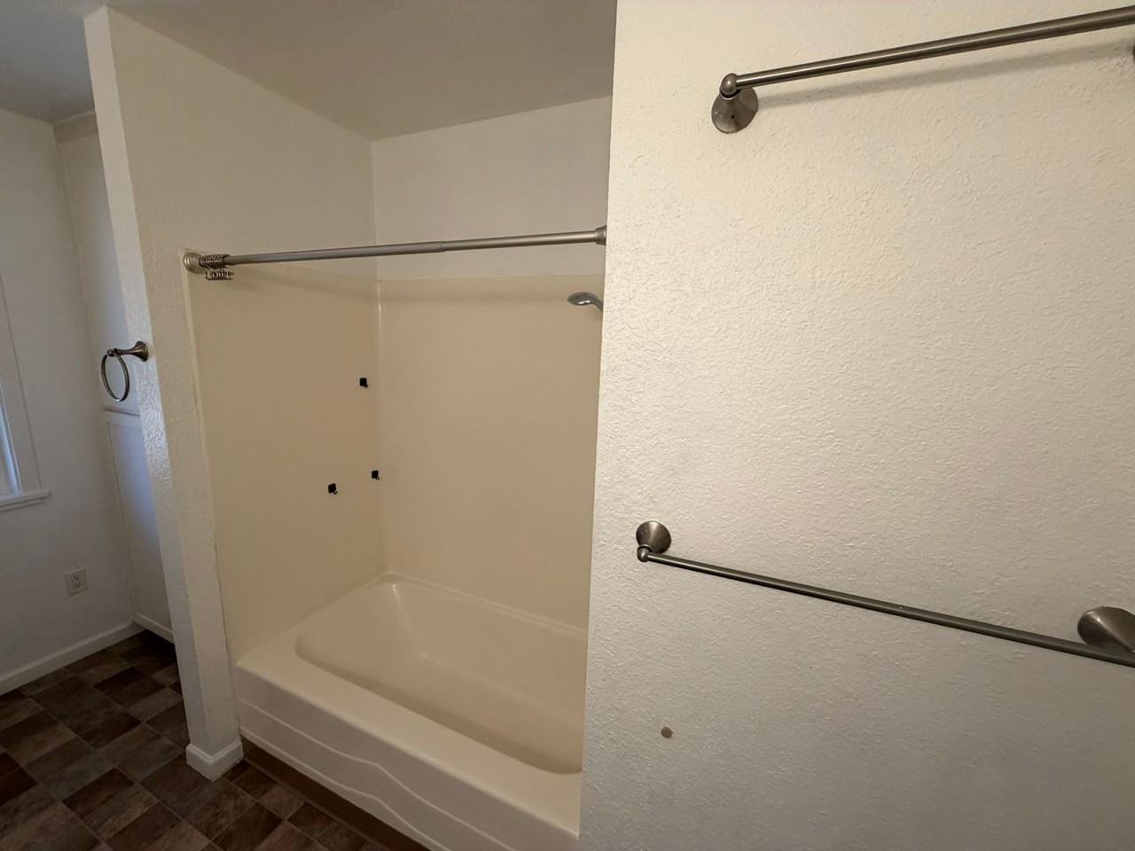 183 E Dodge St - Photo 5 of 28