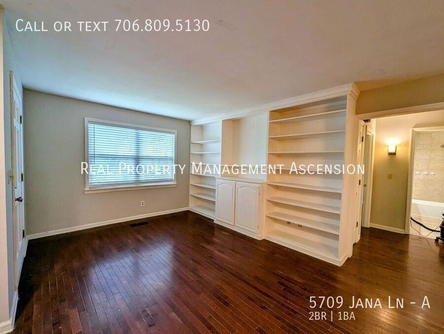 5709 Jana Ln #A - Photo 4 of 18