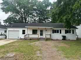 810 W Country Club Dr - Photo 1 of 1