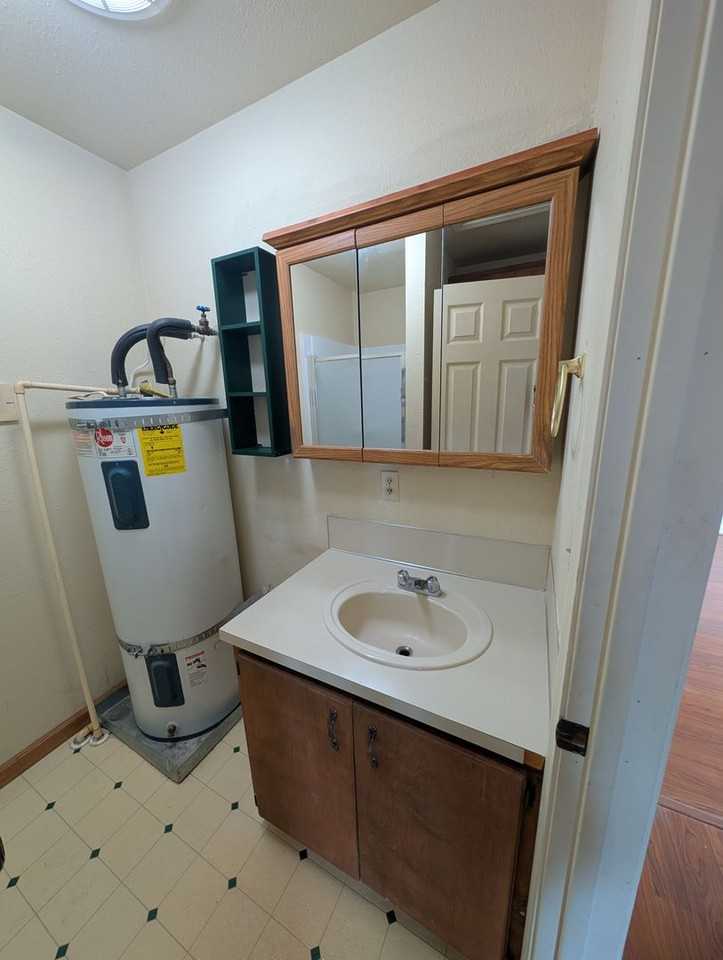 275 Ne Tohomish St - Photo 7 of 7