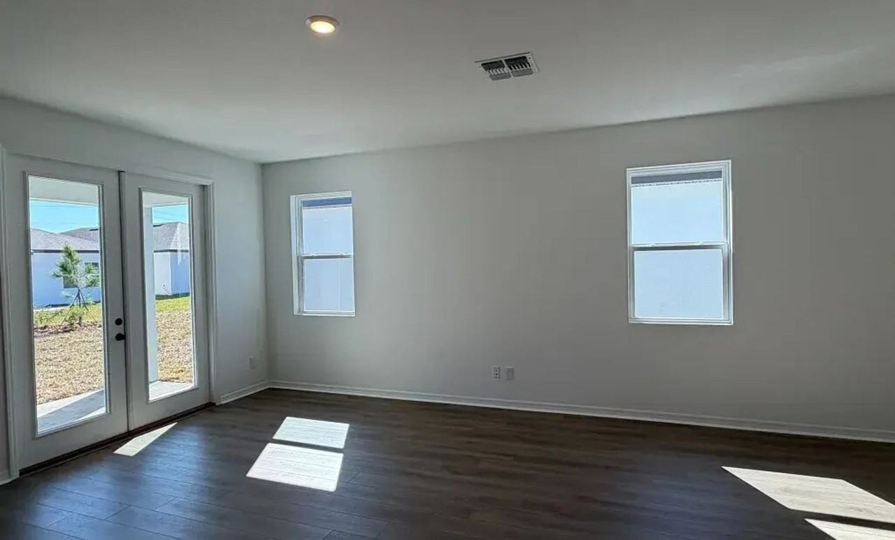5762 Cattle Ranch Dr - Photo 4 of 10