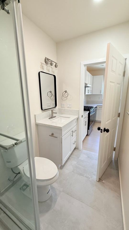 640 Invergarry St - Photo 6 of 11