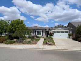 featured image of 463 S Crescent Ln