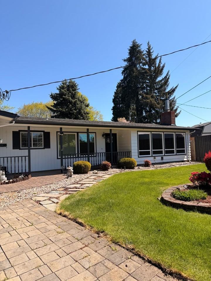519 Shire Ct - Photo 2 of 43