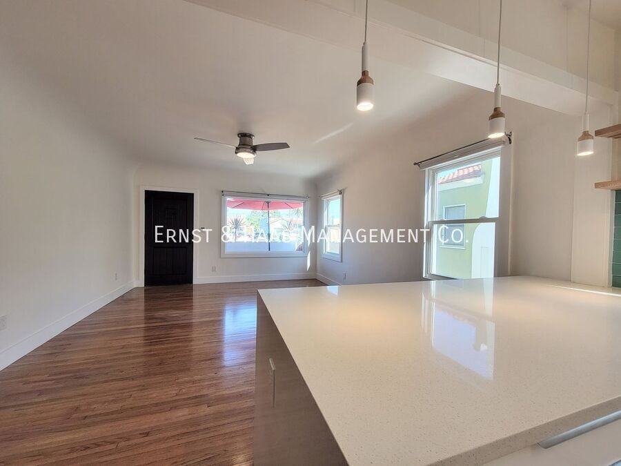 1630A E Mckenzie St - Photo 6 of 28