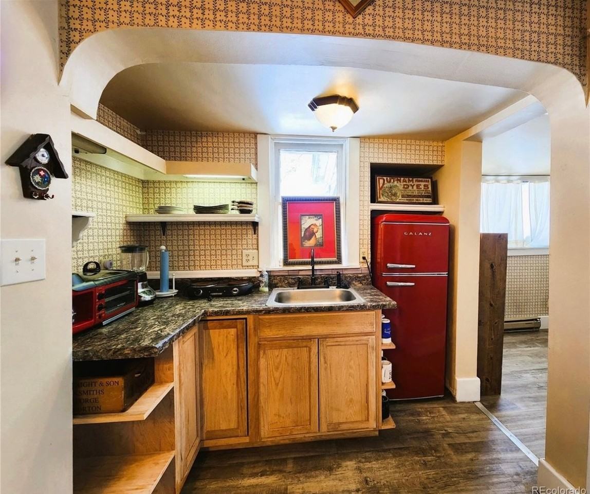 412 Woodward Ave #NA - Photo 2 of 16