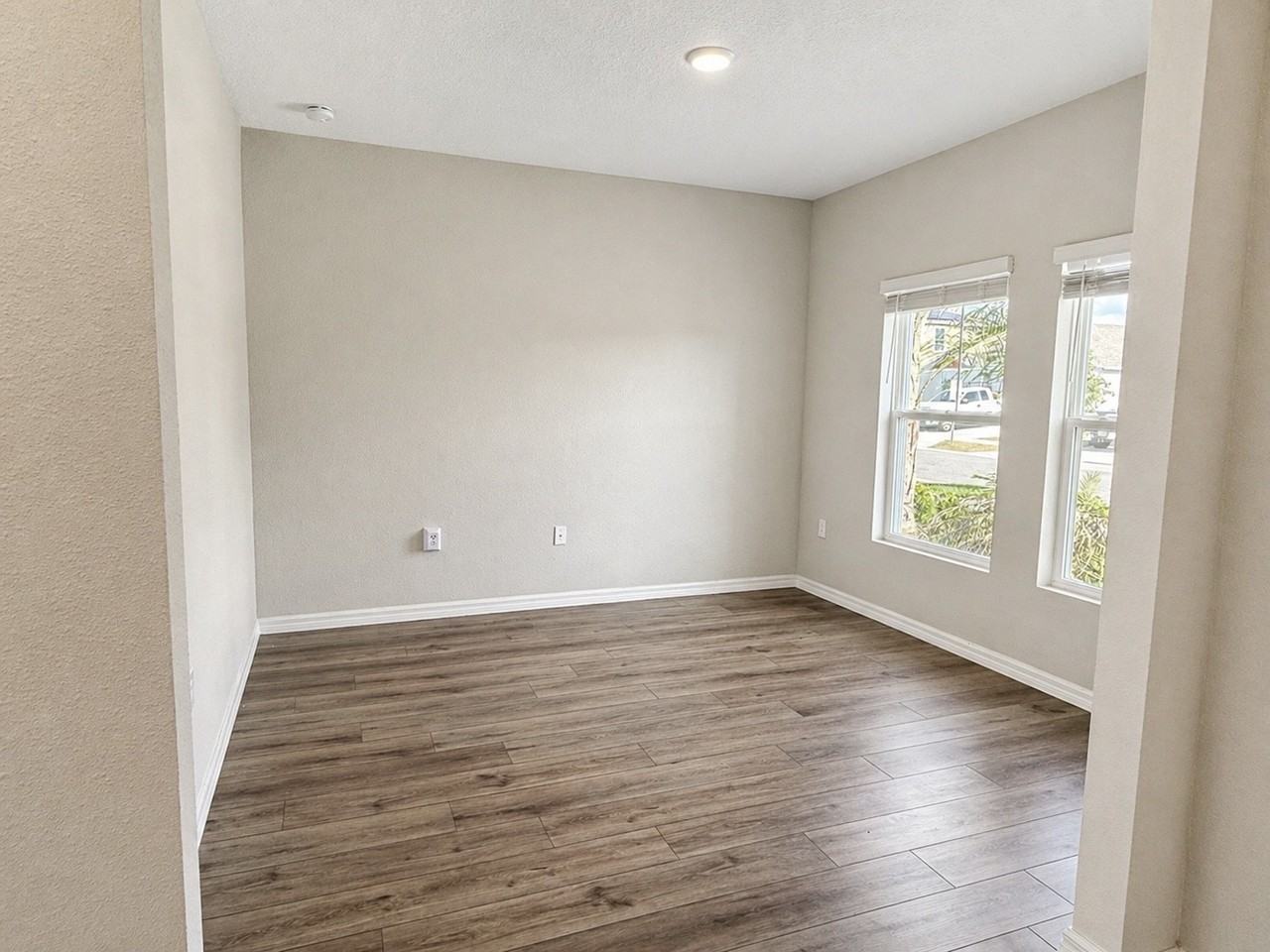 1305 Current Pl #NA - Photo 4 of 50