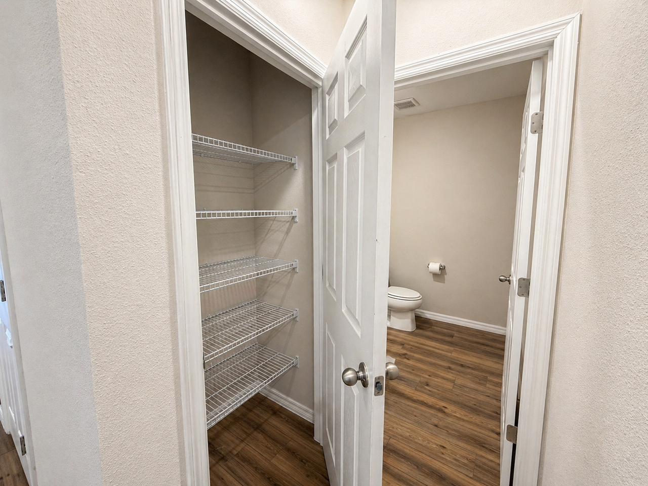 1305 Current Pl #NA - Photo 5 of 50
