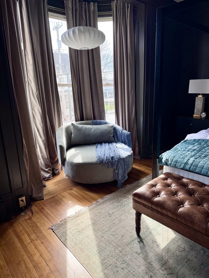 330 Main St #1 - Photo 6 of 14