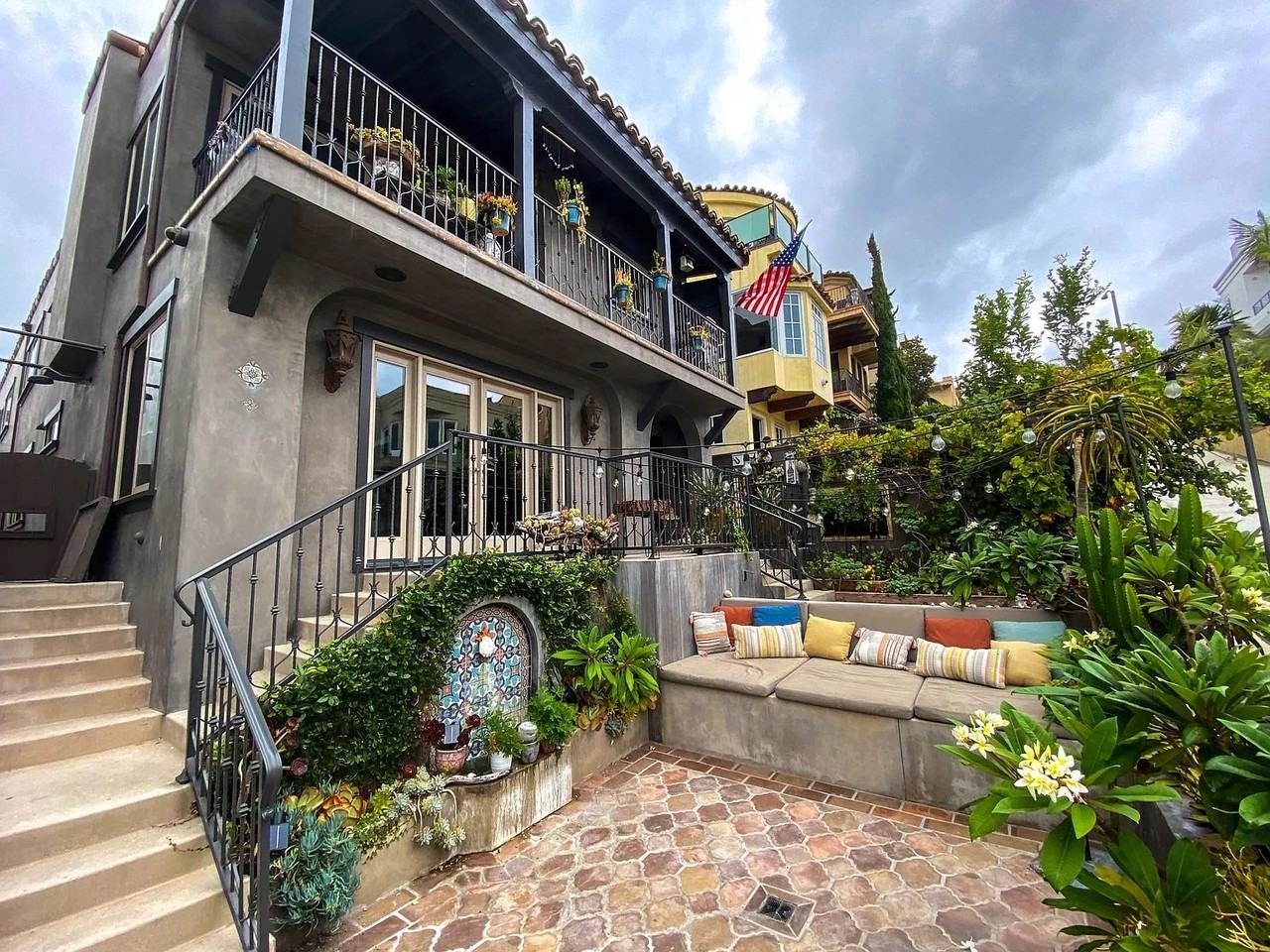 221 24th St #NA - Photo 3 of 37