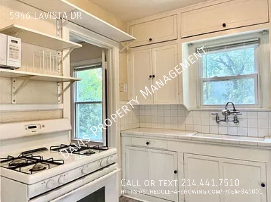 5946 La Vista Dr - Photo 7 of 14