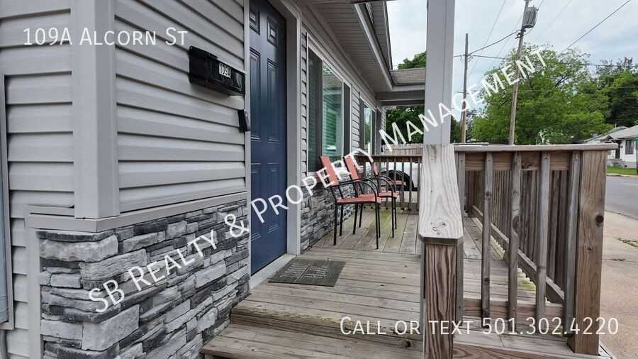 109A Alcorn St - Photo 3 of 27