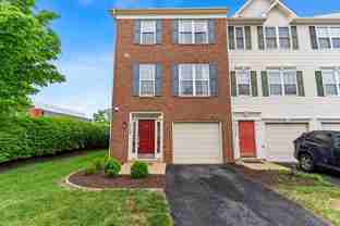 45426 Clarkes Crossing Sq - Photo 1 of 1