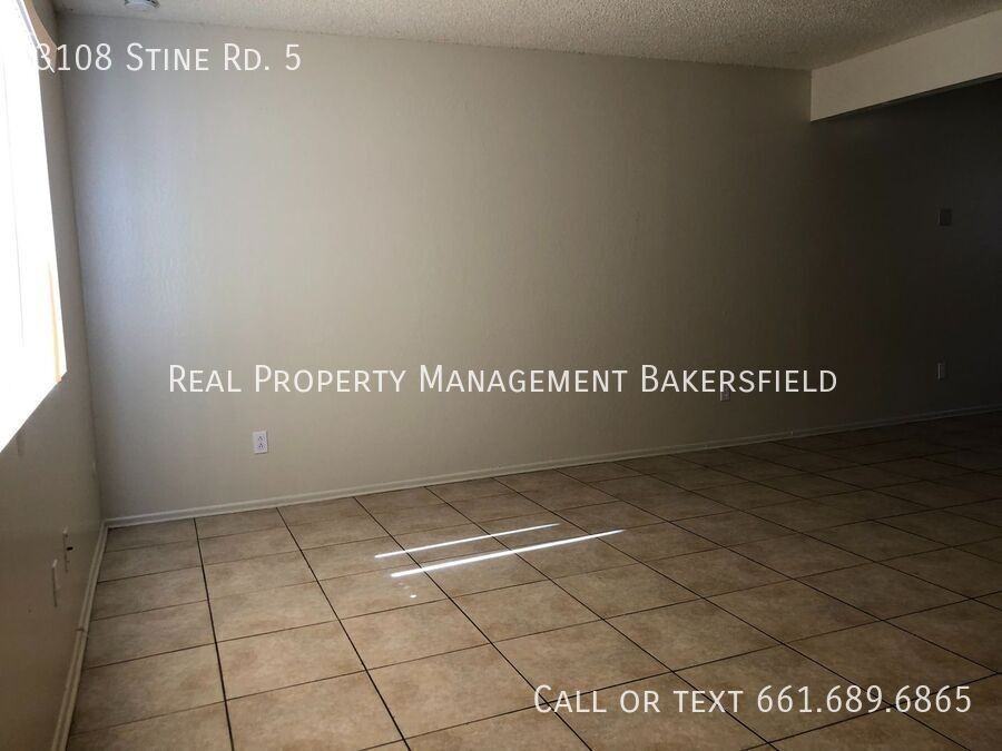 3108 Stine Rd - Photo 5 of 9