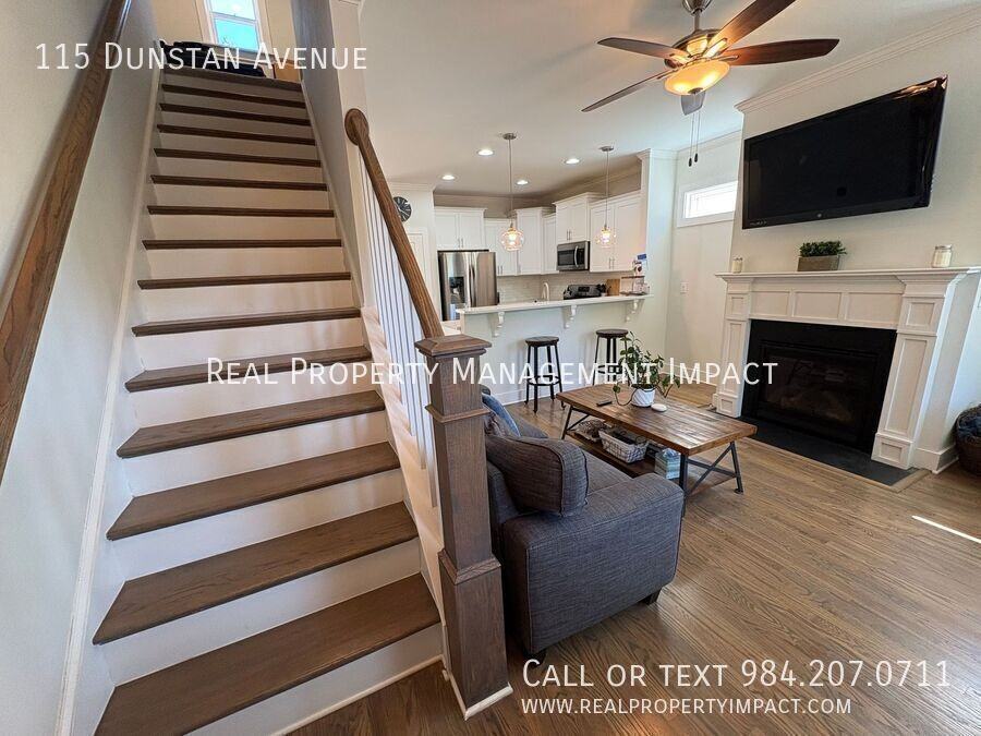 115 Dunstan Ave - Photo 6 of 37