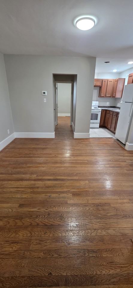 4000 Walrad St #1 - Photo 3 of 9