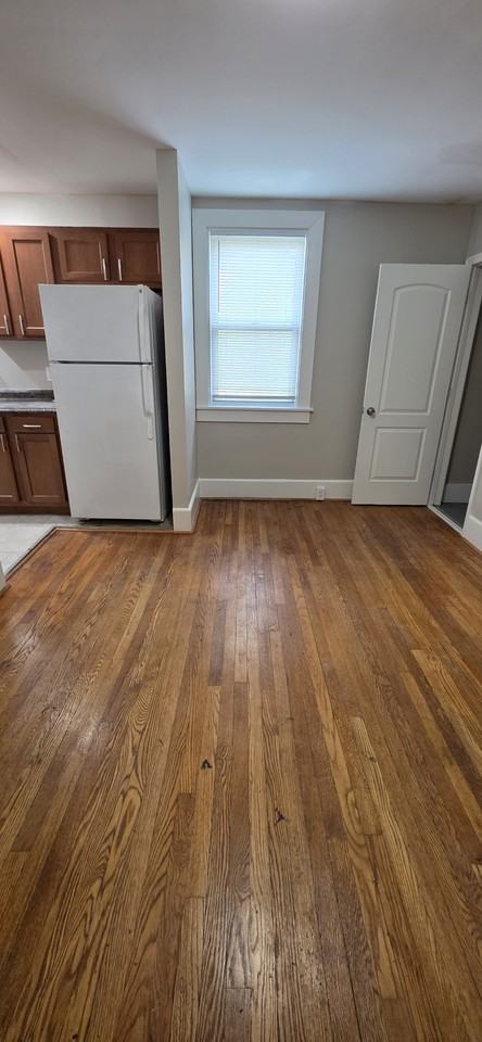 4000 Walrad St #1 - Photo 4 of 9