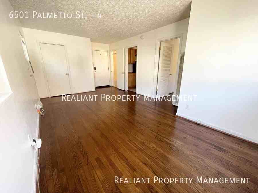 6501 Palmetto St #4 - Photo 2 of 10