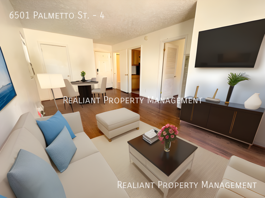 6501 Palmetto St #4 - Photo 3 of 10