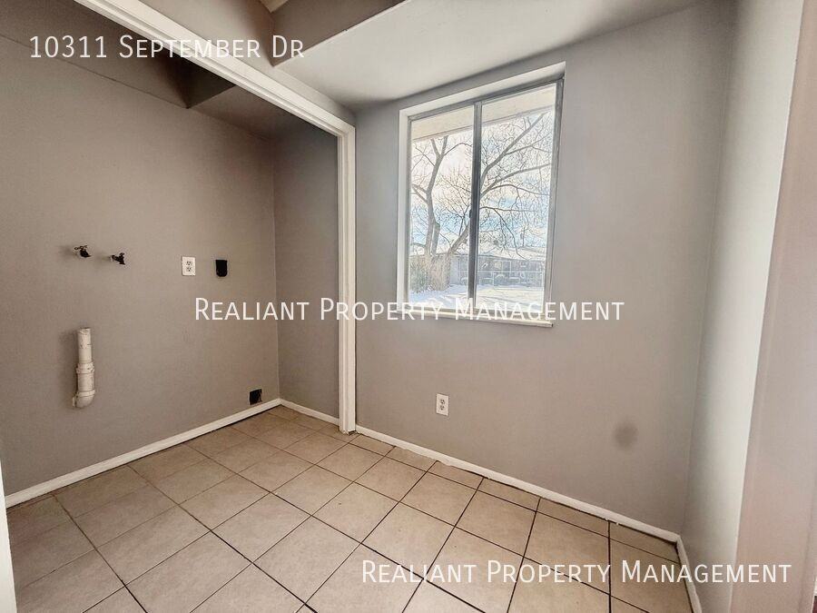 10311 September Dr - Photo 6 of 19
