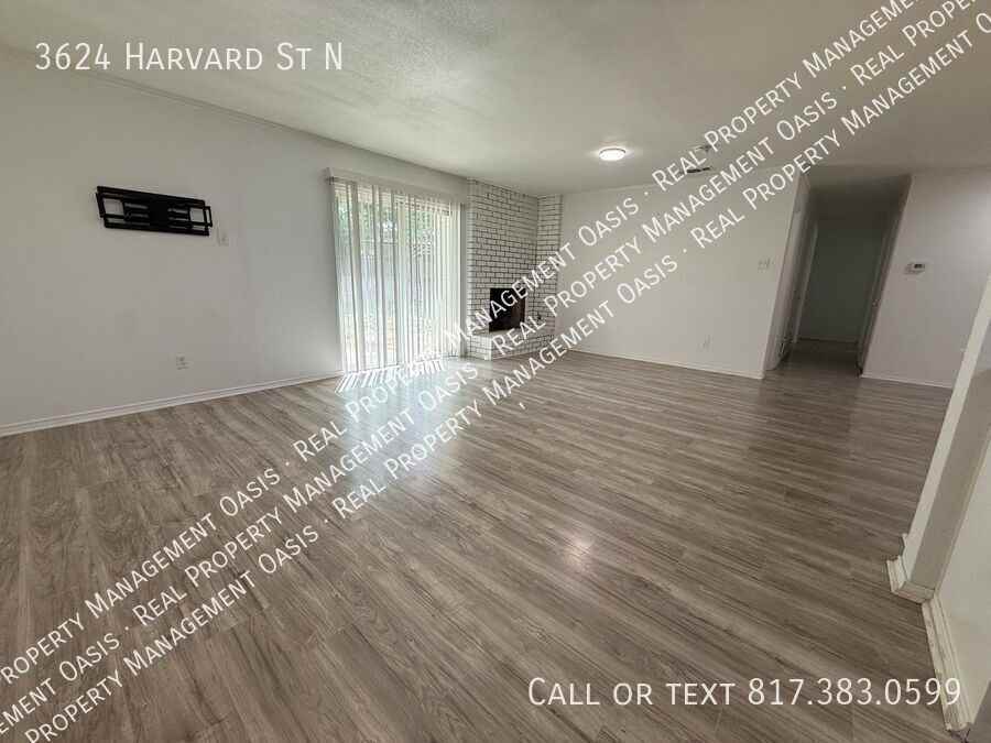 3624 Harvard St N - Photo 5 of 11
