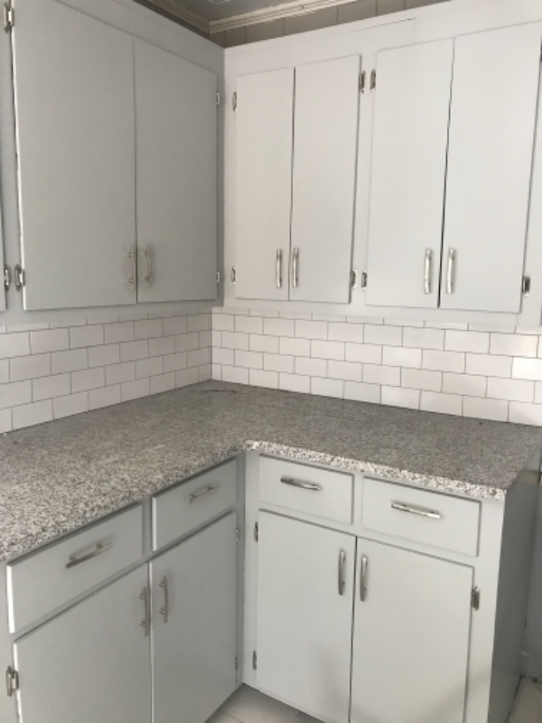 300 N Hampton Rd - Photo 2 of 13