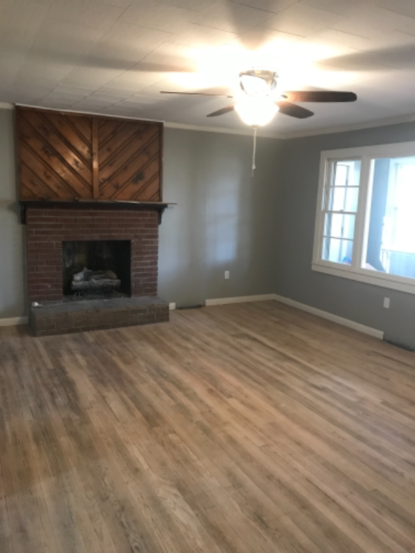 300 N Hampton Rd - Photo 6 of 13