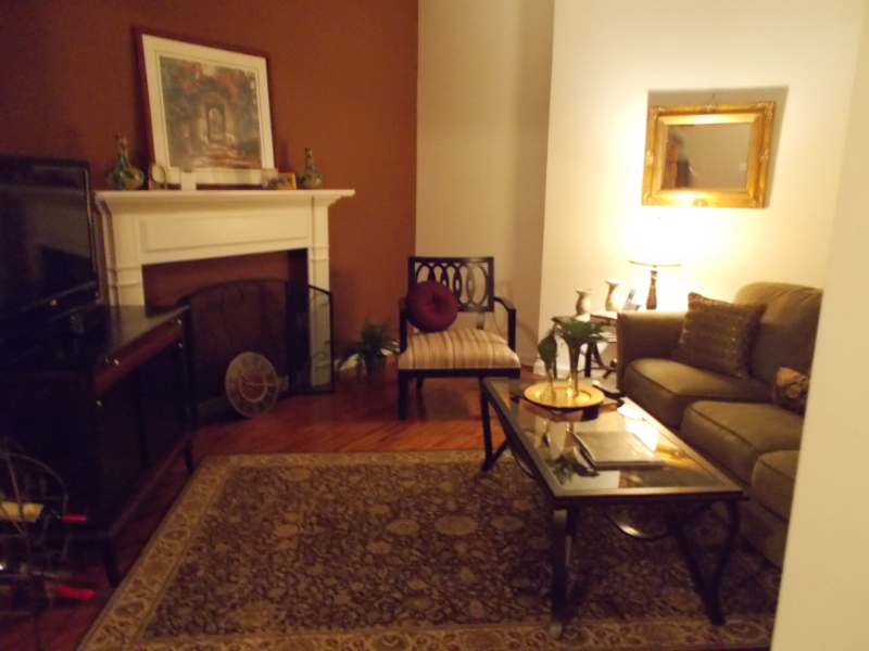 165 Johnston St - Photo 4 of 10