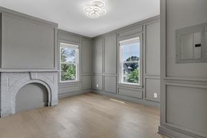 featured image of 182 Waterman St #2D