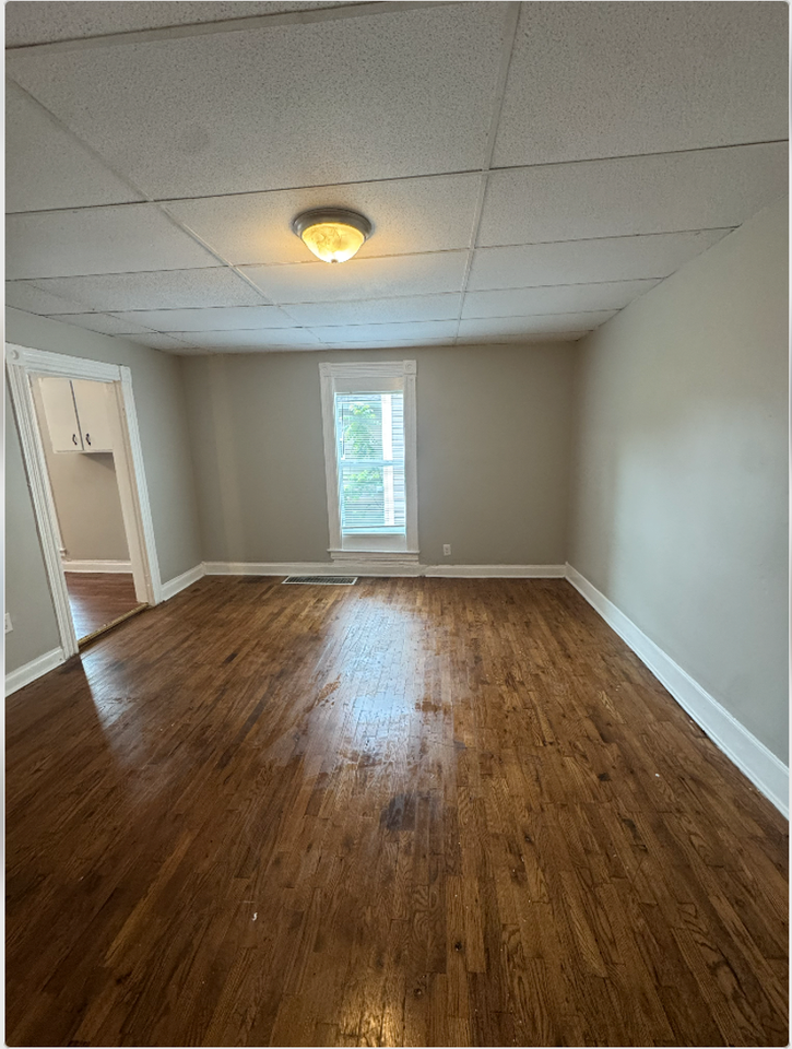428 North St - Photo 2 of 10