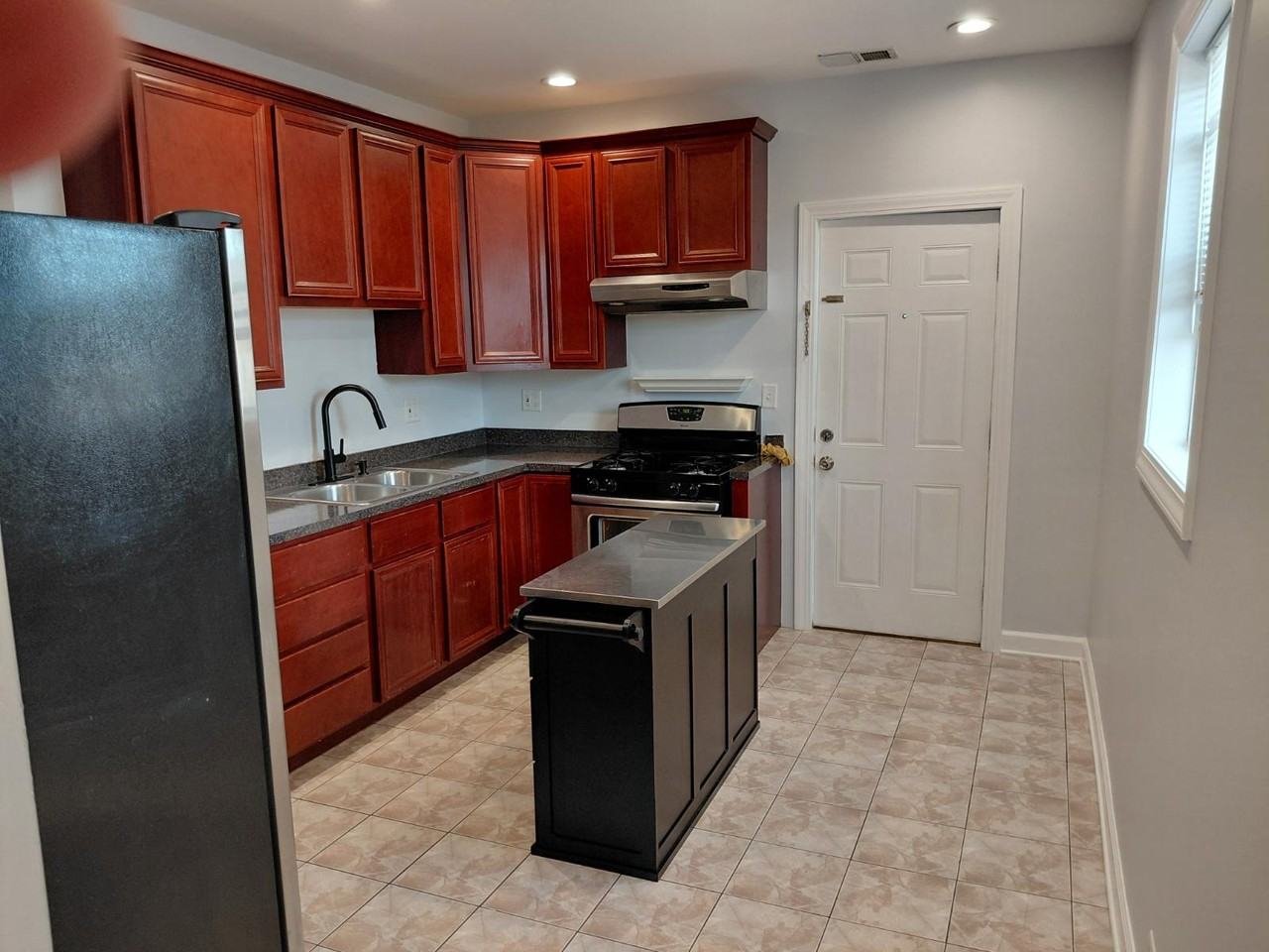 3606 W Cortland St #2ndFB - Photo 2 of 9