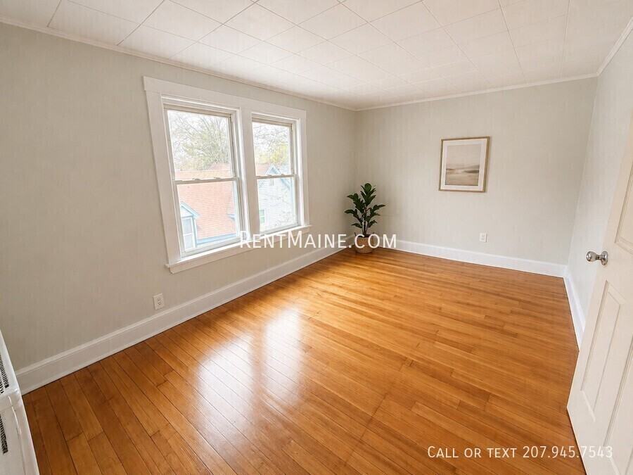 61 Pearl St #3 - Photo 3 of 9