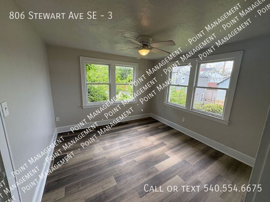 806 Stewart Ave Se #3 - Photo 5 of 5