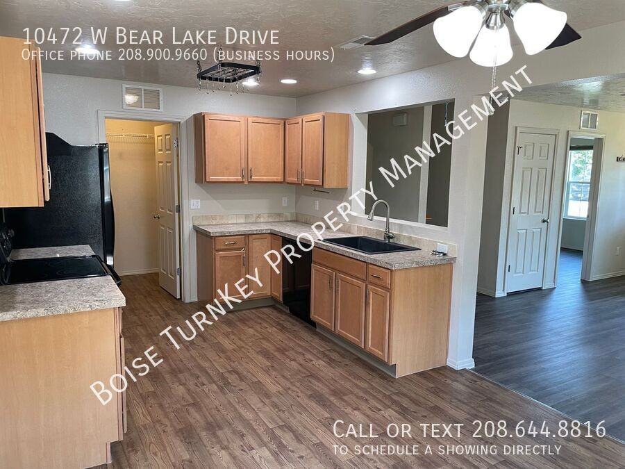 10472 W Bear Lake Dr - Photo 4 of 28