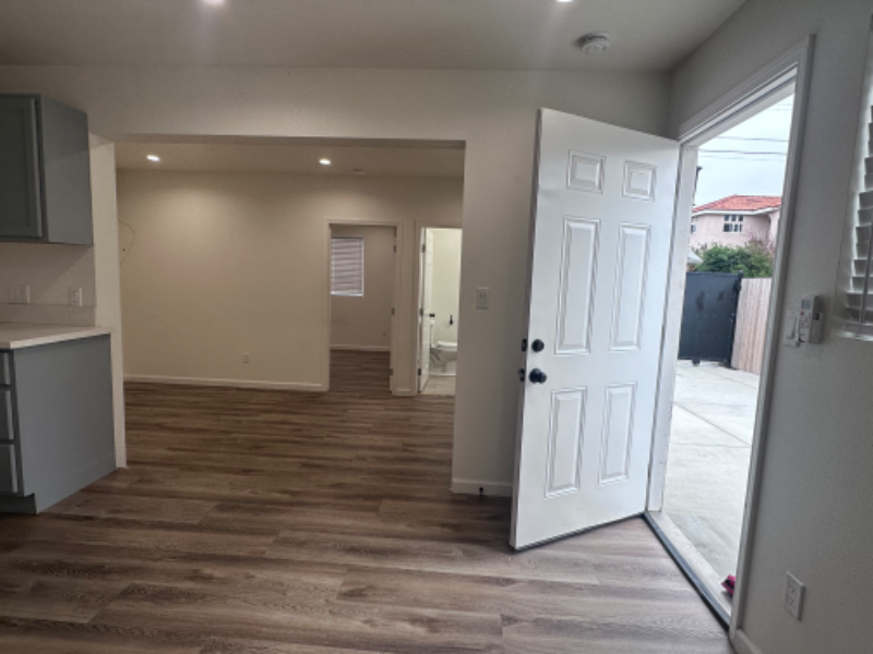 14768 San Fernando Mission Blvd #14768 - Photo 5 of 11