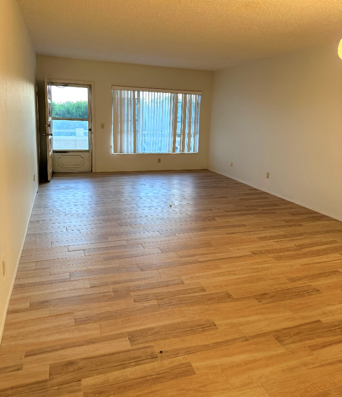 2310 Denmark St - Photo 7 of 16