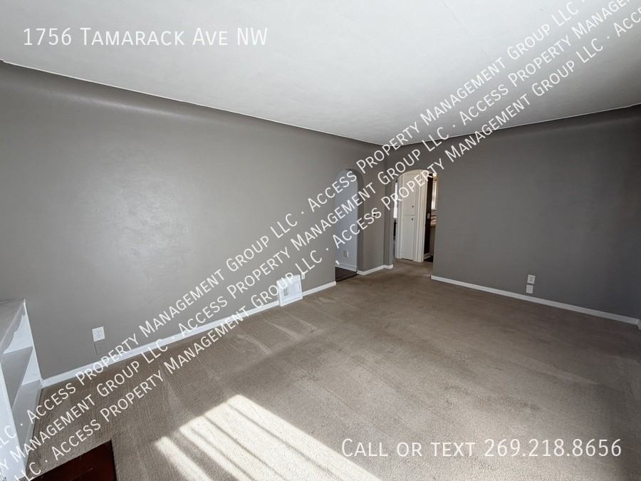 1756 Tamarack Ave Nw - Photo 4 of 39