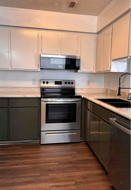 2498 Nugget Ln - Photo 3 of 14