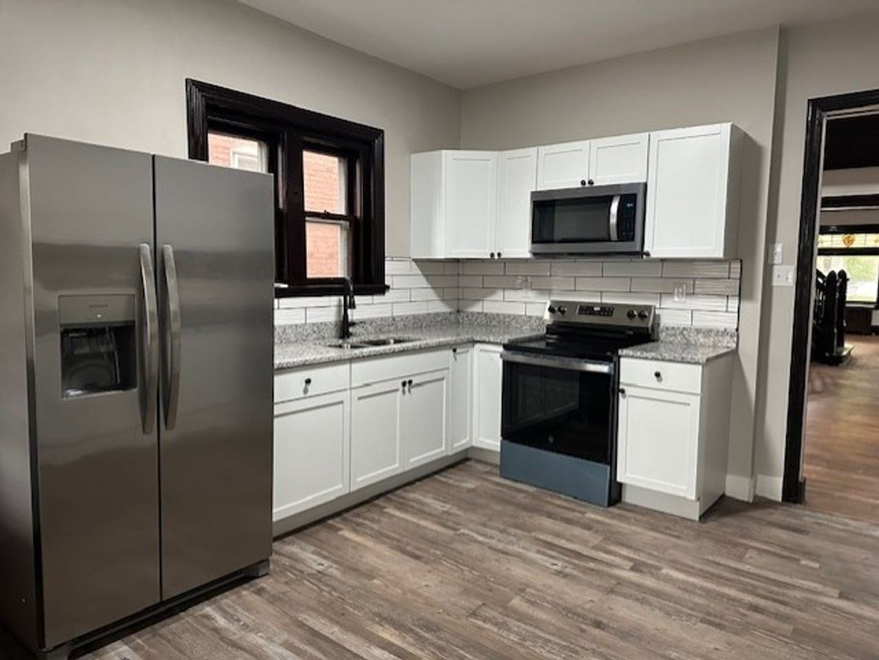 1708 State St - Photo 7 of 17