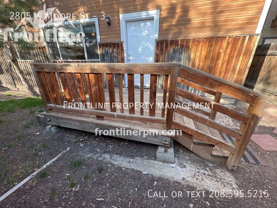 2805 W Moore St #3