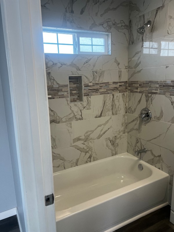 427 E 98th St #1-4 - Photo 6 of 8