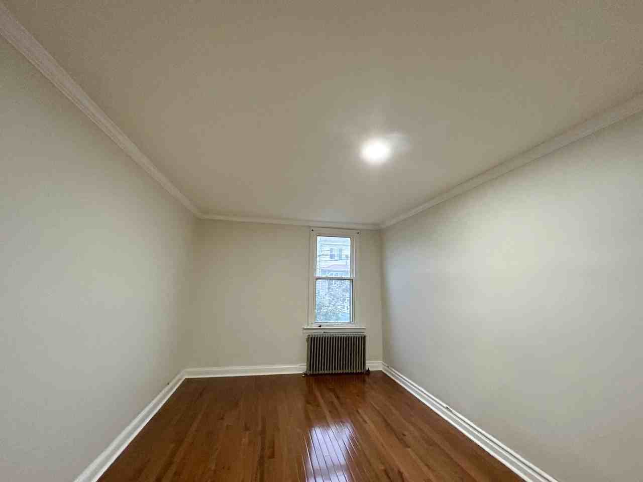 134 Davenport Ave #1 - Photo 5 of 5