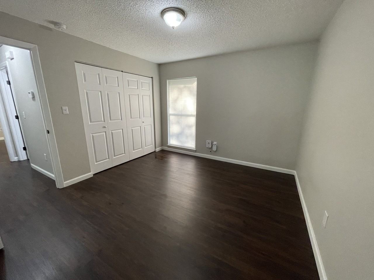 2920 Se 53rd Ct #D - Photo 7 of 17