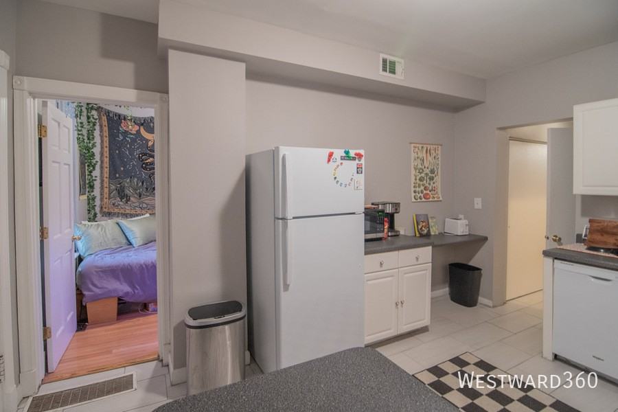3506 N Reta Ave #1 - Photo 5 of 18