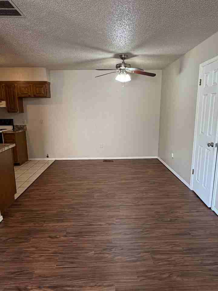 7136 Nw 115th St - Photo 5 of 15